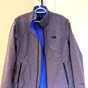 North Face jacket fleece lined, wind proof. Size XL